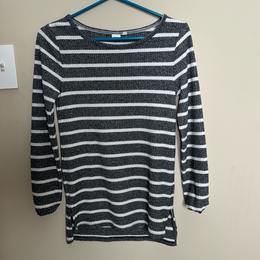 Soft striped gap sweater
